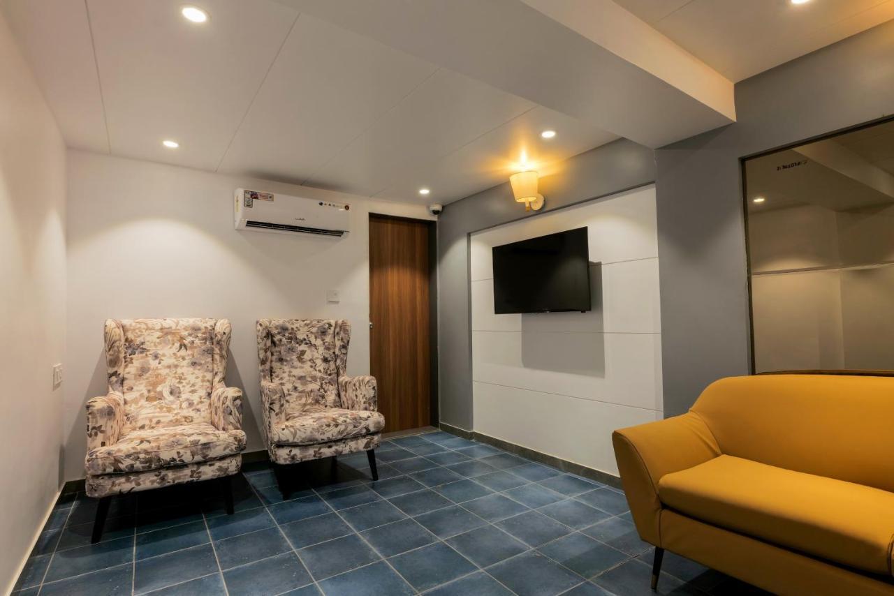 Gold Beach Villa Daman Εξωτερικό φωτογραφία